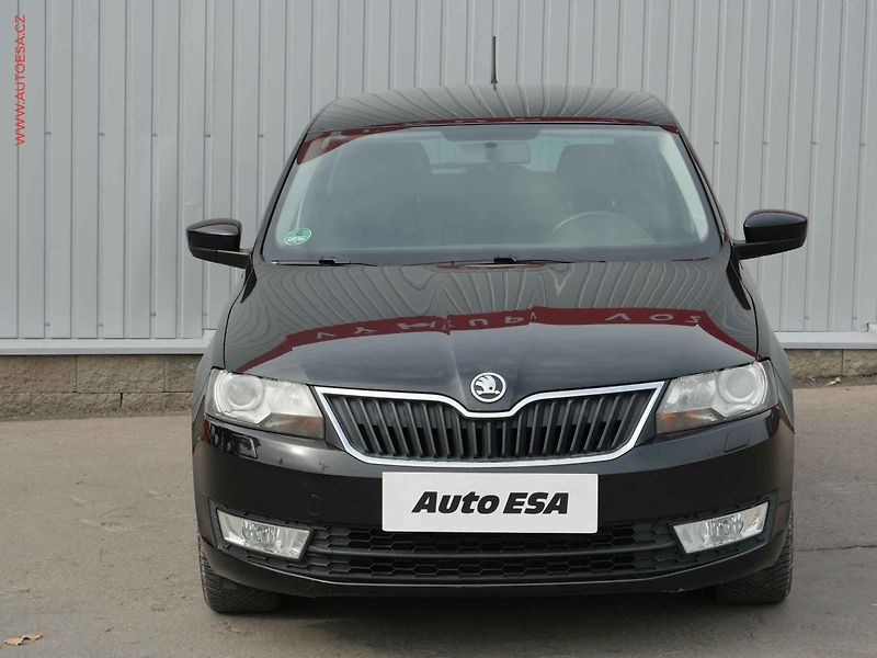 Škoda Rapid (2014) 1.2 TSi, Elegance, xenon - fotka 2 z 17