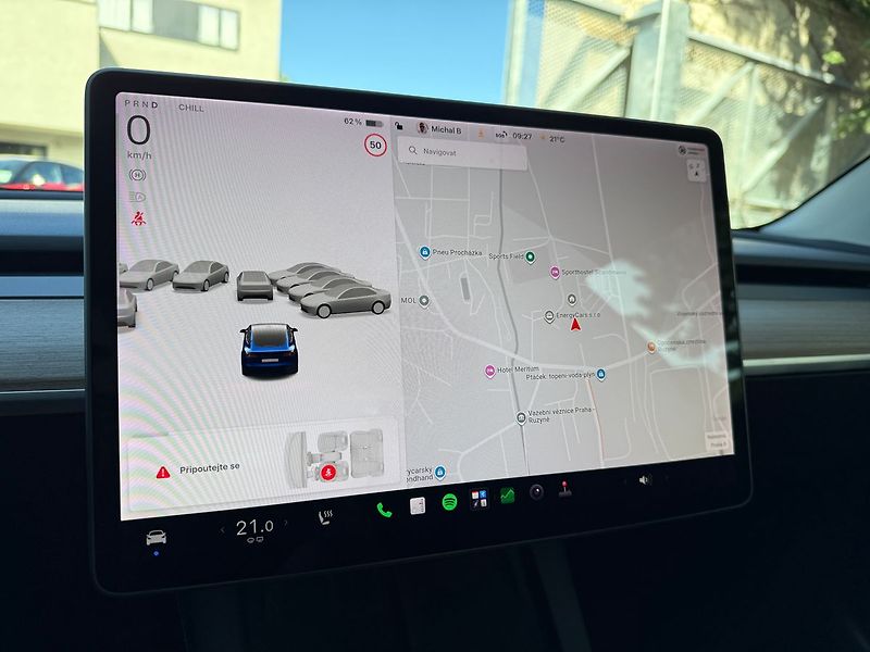 Tesla Model 3 Long Range AWD REZERVACE - fotka 15 z 41