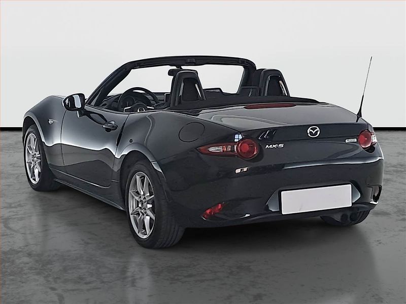 Mazda MX-5 (2017) 1.5 Skyactiv G - fotka 4 z 18