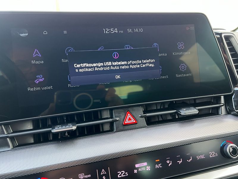 Kia Sportage (2022) 1.6 T-GDi 132kW 4x4 TOP DCT!ČR - fotka 40 z 50