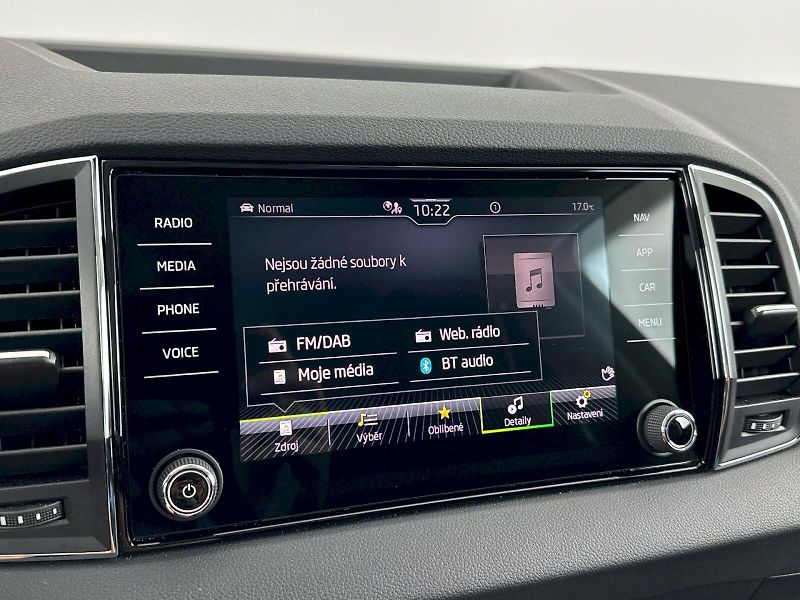 Škoda Karoq (2025) DSG 2.0TDI 110kW 4x4 Top Selec - fotka 16 z 29