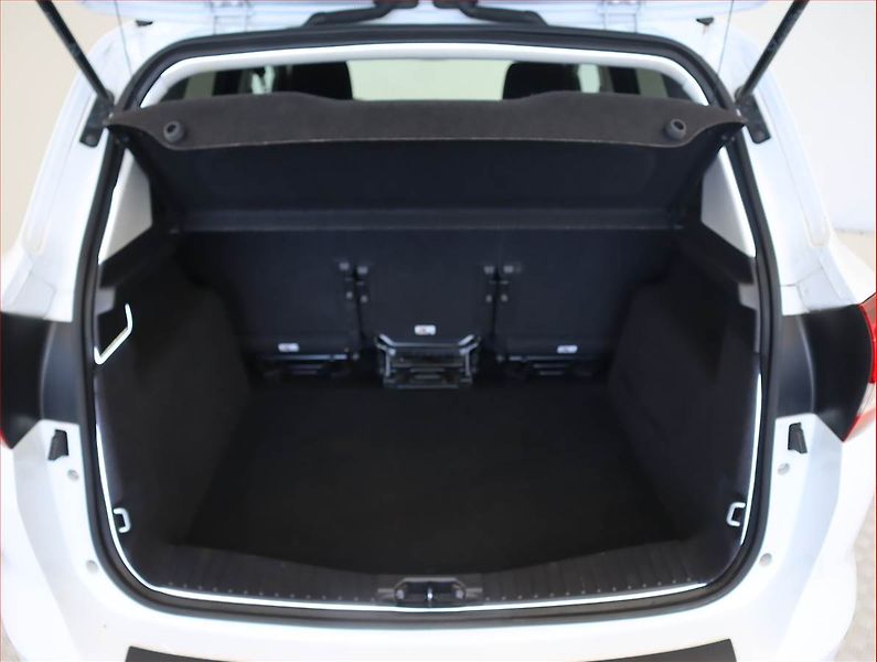 Ford C-MAX (2018) 1.0 EcoBoost, Serv.kniha, Navi - fotka 14 z 20