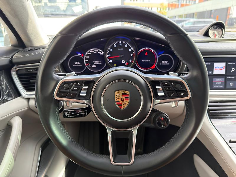 Porsche Panamera (2019) 4S Sport 2.9 324 kW CHRONO - fotka 20 z 51