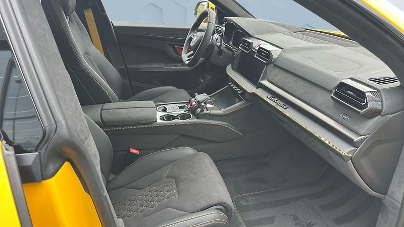 Lamborghini Urus (2026) URUS SE MY26 - fotka 7 z 15