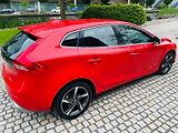 Volvo V40 2.0 D3 R-DESIGN MANUÁL TAŽNÉ - náhled 12