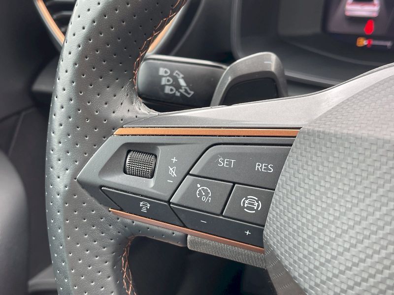 Cupra Formentor (2024) 1.5 TSI 110 kW DSG Basis - fotka 8 z 35