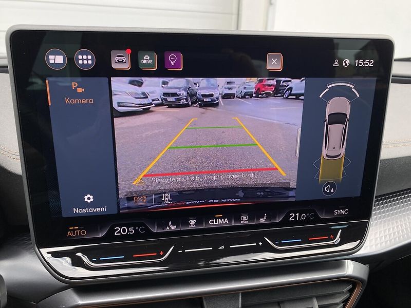 Cupra Formentor 1,5 E-TSI 110 kW DSG - fotka 17 z 26
