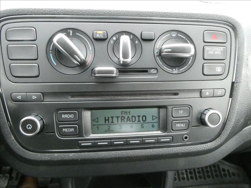 Škoda Citigo 1,0 MPi 44 kW Sound, klima - fotka 22 z 29