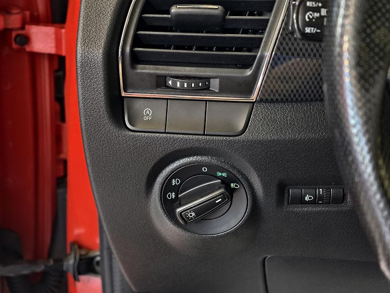 Škoda Fabia 1.2 TSI MONTE CARLO, PANORAMA - fotka 21 z 23