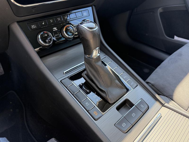 Škoda Superb (2022) 2.0 TDi 110 kw/STYLE/DPH - fotka 18 z 21