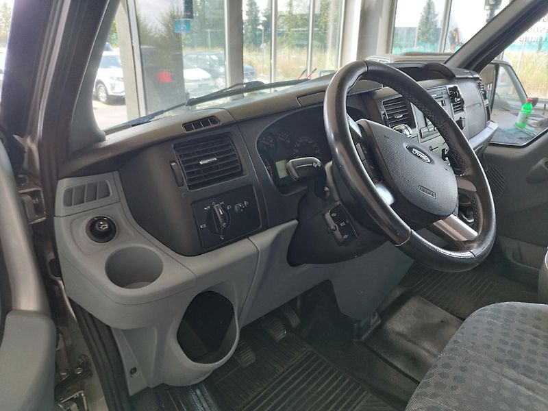 Ford Transit (2010) 2.2,85kW,KLIM.,9MÍST,TAŽ.ZAŘ. - fotka 23 z 27