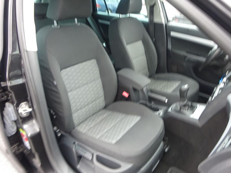 Škoda Octavia 1.2TSI 77kW NAVI NOVÉ ROZVODY - fotka 10 z 39