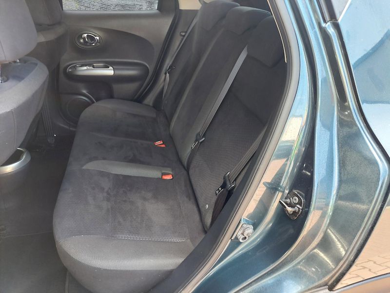 Nissan Juke (2012) TEKNA 1.6 - fotka 20 z 41