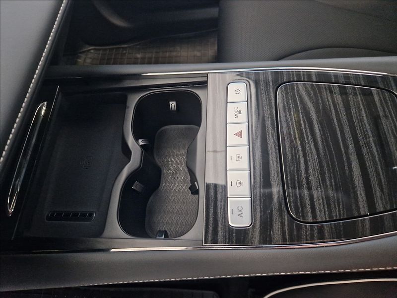 Omoda 5 (2026) 1,5   SHS-H Premium - fotka 14 z 17
