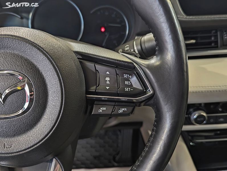 Mazda 6 2.5 i 143kW A/T REVOLUTION TOP - fotka 21 z 28