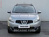 Nissan Qashqai (2012) 2.0i +2, Panorama, navi - náhled 1