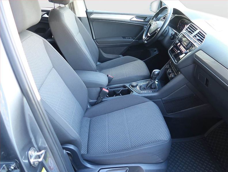 Volkswagen Tiguan Allspace (2020) Comfortline 2.0 TDI, 4X4 - fotka 9 z 22