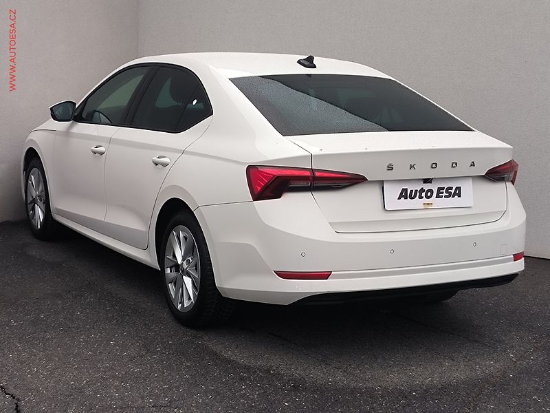 Škoda Octavia (2020) 1.5 TSi, 2.maj,ČR, Ambition - fotka 6 z 26