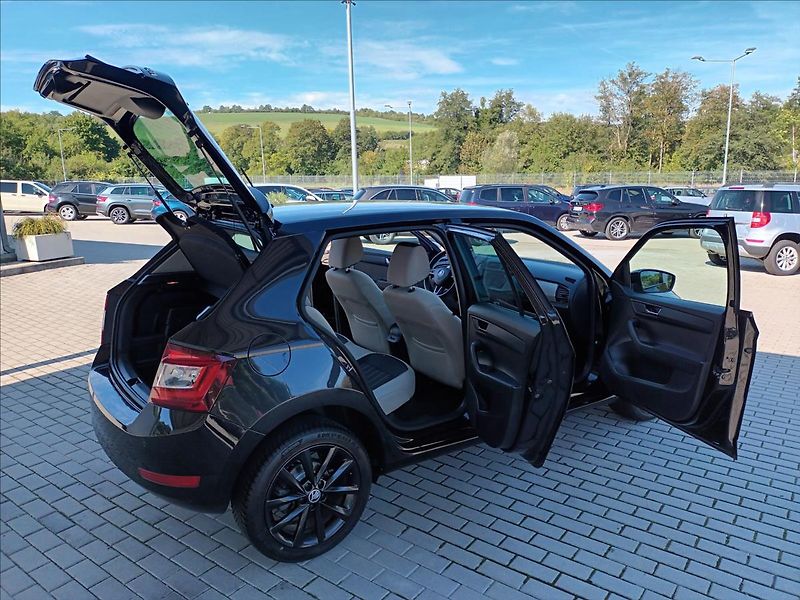 Škoda Fabia 1,0 TSI,81KW,DSG,STYLE,TAŽNÉ, - fotka 9 z 46