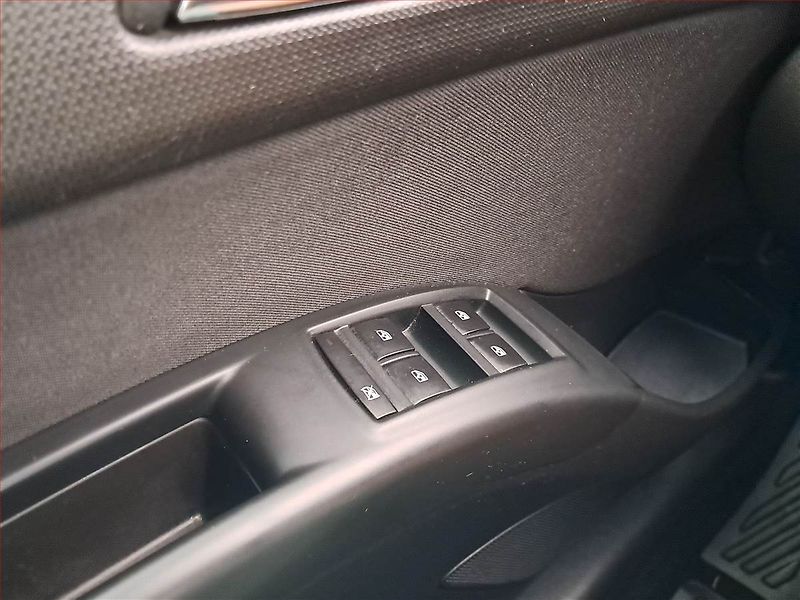 Opel Meriva (2016) 1.6 CDTI, ČR,1.maj, Serv.kniha - fotka 16 z 17