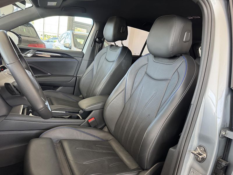 Volkswagen Tiguan (2024) 2,0TSI R DSG 4M TAŽNÉ LED ACC - fotka 15 z 43