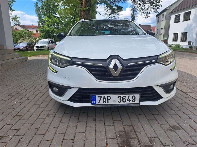 Renault Mégane 1,5 dCi Grandtour - fotka 12 z 41