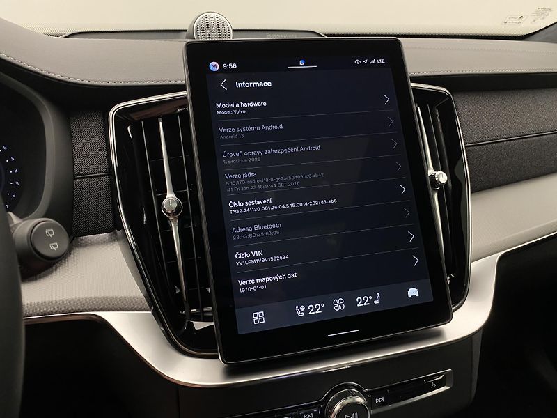 Volvo XC90 (2026) B5 AWD BLACK EDITION ULTRA 7 - fotka 69 z 78
