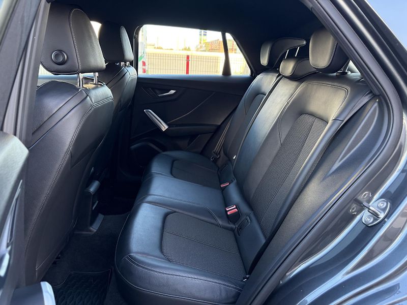 Audi Q2 (2019) S-line/NAVI/ACC/LED/ - fotka 18 z 20