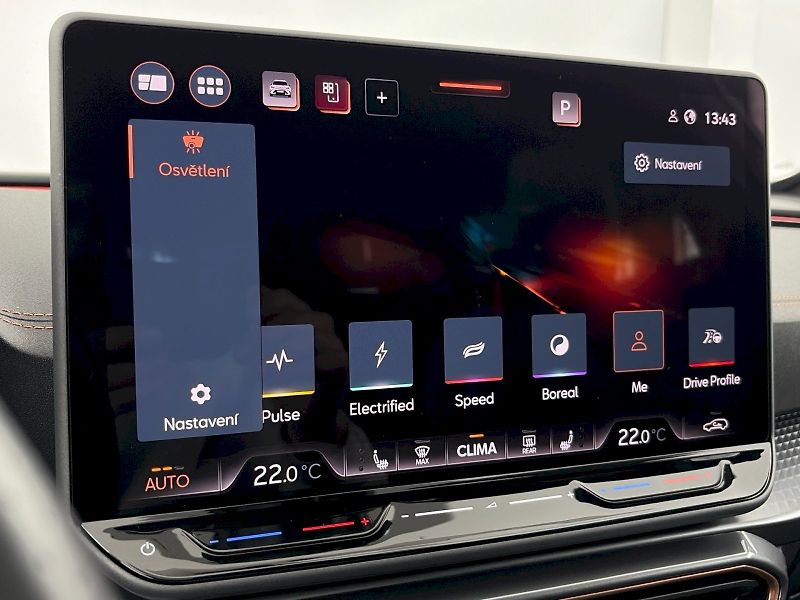 Cupra Formentor (2025) 2.0 TSI 150kW 4x4 DSG - fotka 18 z 34