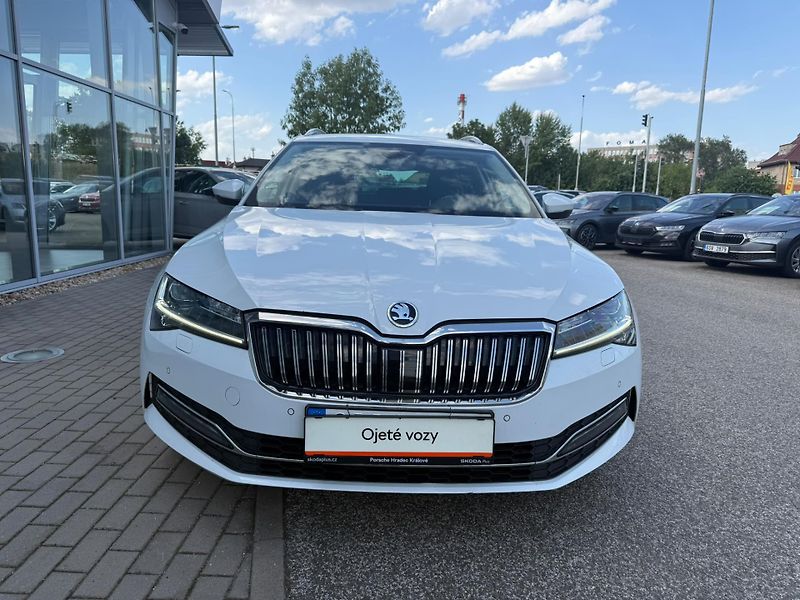 Škoda Superb Style 2.0 TDI 147kw DSG 4x4 Co - fotka 4 z 24