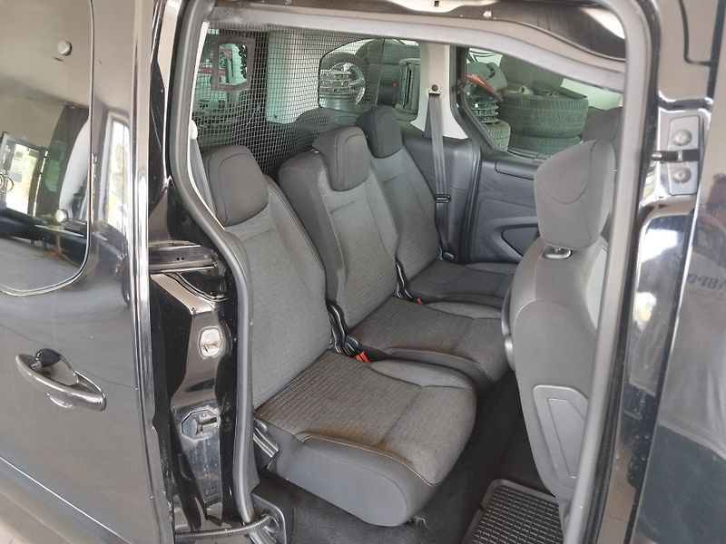Citroën Berlingo (2017) MULTISPACE,LED,NAVI,KLIMA,SER - fotka 16 z 38