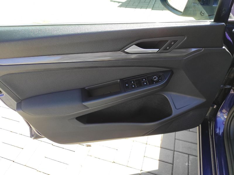 Volkswagen Golf 2,0TDi 110kW, Style, ČR, - fotka 37 z 59