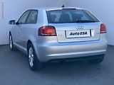 Audi A3 (2011) 1.2 TFSi, Attraction, výhřev - náhled 6