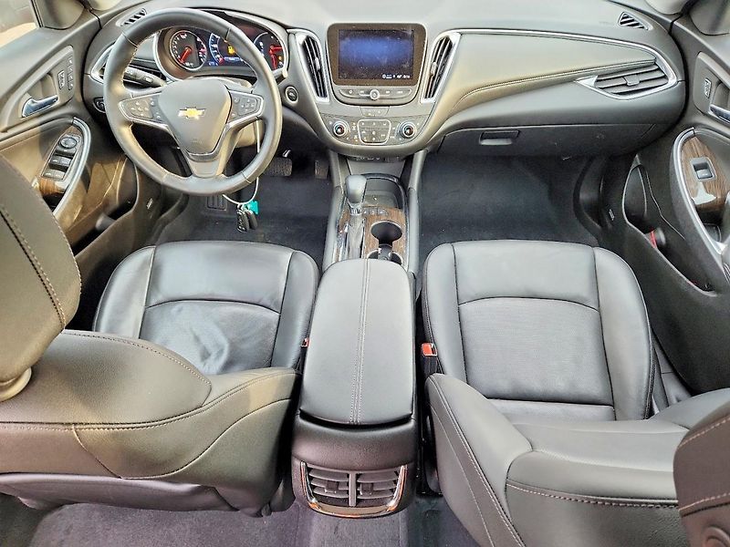Chevrolet Malibu (2024) Auto na cestě - fotka 8 z 12
