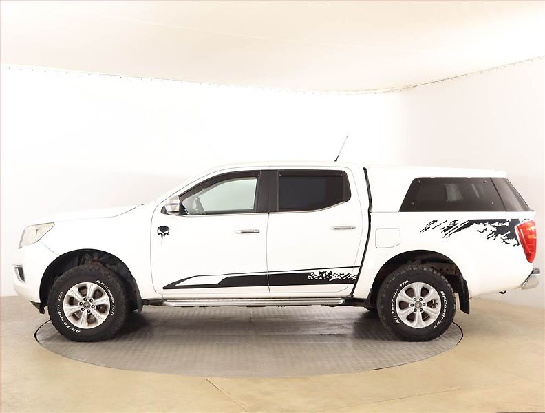 Nissan Navara (2017) 2.3 dCi - fotka 3 z 16