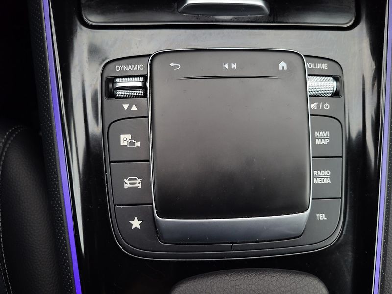 Mercedes-Benz GLB 180 100kW STYLE automat ČR - fotka 22 z 45
