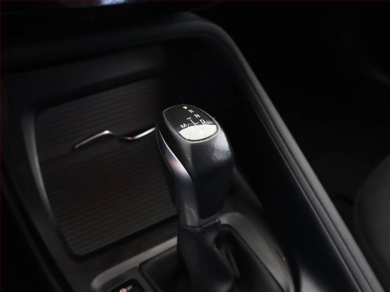 BMW X1 (2017) xDrive18d, 4X4, Automat, ČR - fotka 11 z 17