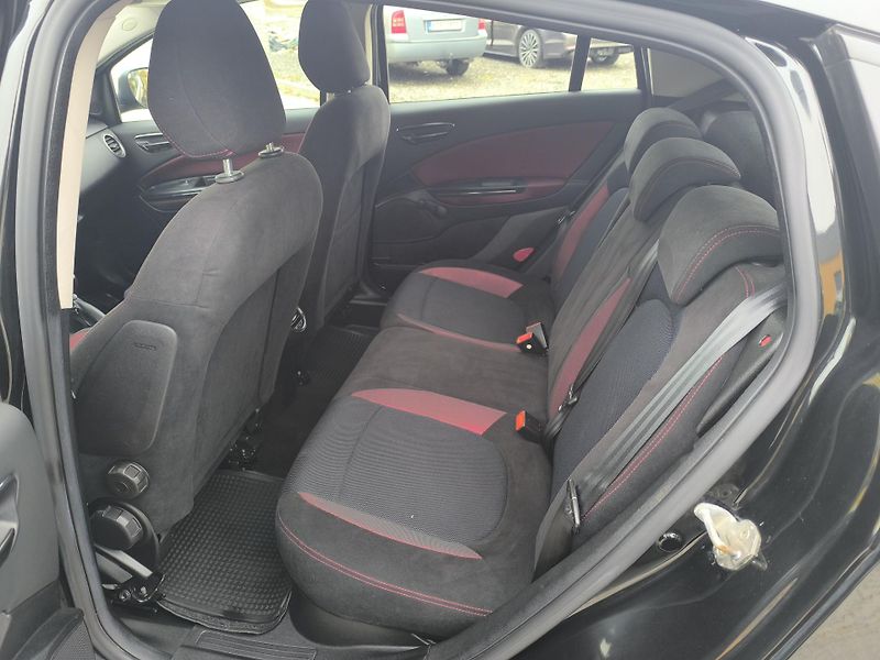 Fiat Bravo 1.4 Tjet 1.MAJ,DOL KM - fotka 10 z 28