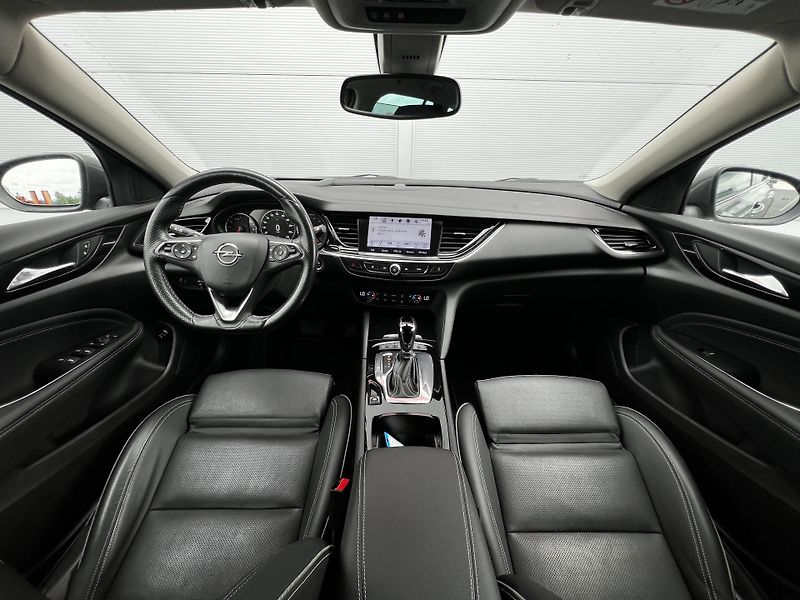 Opel Insignia 2.0CDTI 125kW Aut. Exclusive T - fotka 9 z 30