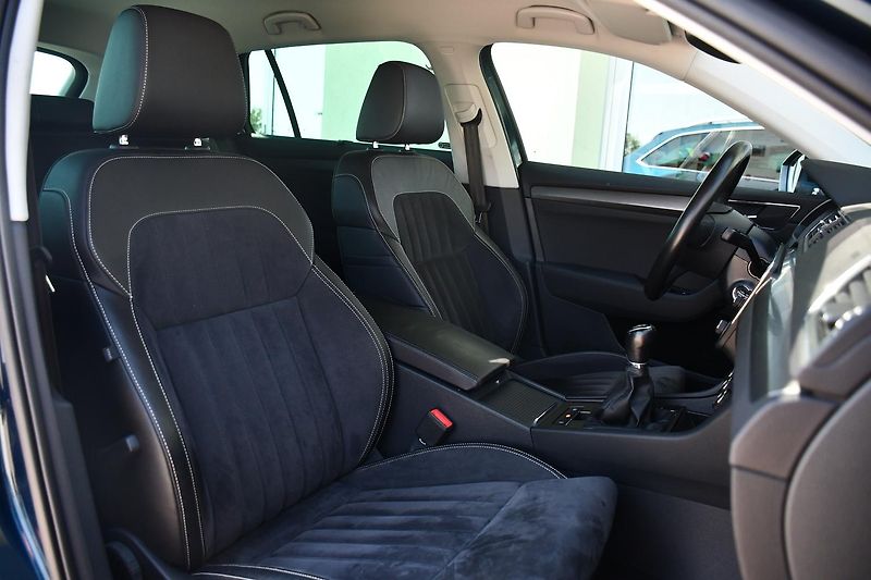 Škoda Superb 1,5TSi STYLE - fotka 15 z 57
