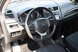 Suzuki Swift 1,2 i  4 x 4, SERVISKA - náhled 26