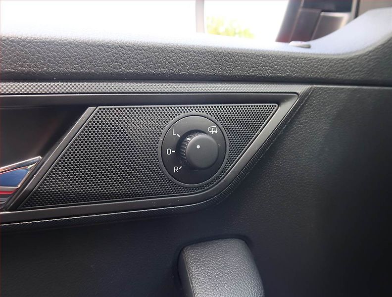 Škoda Fabia (2021) Monte Carlo 1.0 TSI - fotka 19 z 21