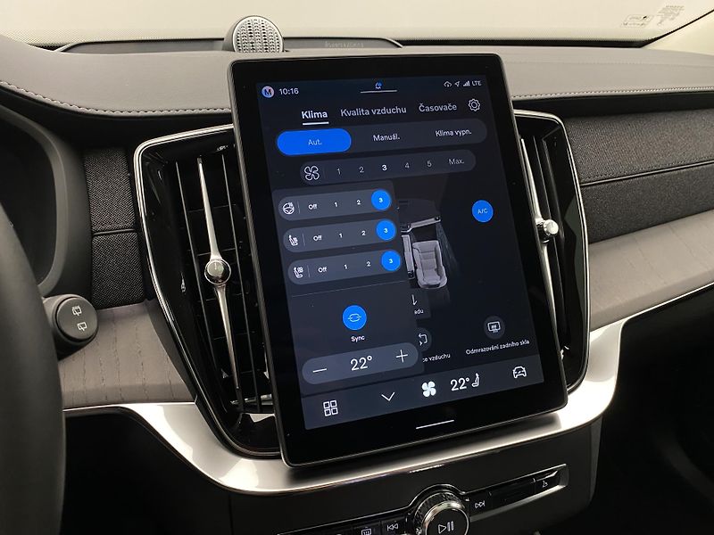 Volvo XC90 (2026) T8 AWD Plug-in DARK PLUS 7m - fotka 46 z 75