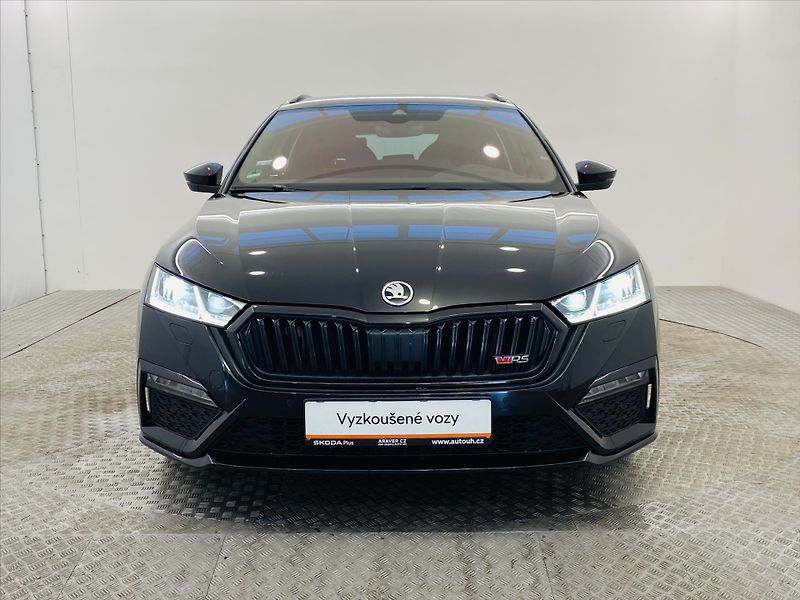 Škoda Octavia 2,0 TDI 147kW DSG RS - fotka 4 z 27