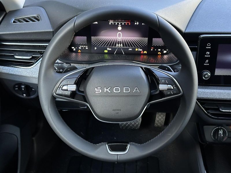Škoda Scala 1.0TSi DSG 116PS KLIMA AC V.Co - fotka 17 z 37