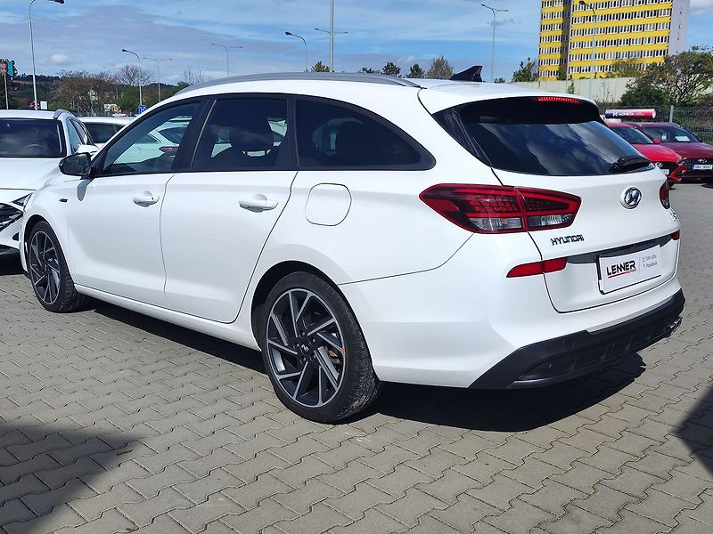 Hyundai i30 1.5 T-GDI/117kW N-Line - fotka 7 z 35