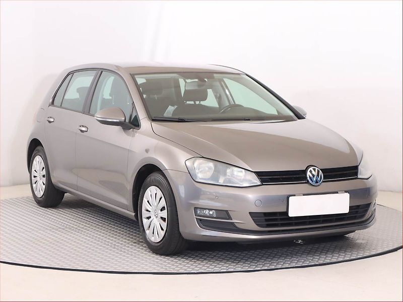 Volkswagen Golf (2013) 1.2 TSI, Serv.kniha, Tempomat - fotografie inzerátu
