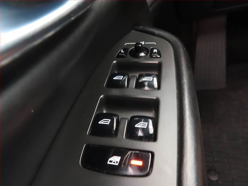 Volvo XC90 (2018) R-Design D5 AWD, R-Design, 4x4 - fotka 16 z 16