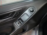 Volkswagen Golf (2010) 1.6TDi, autoAC, STK10/27 - náhled 11