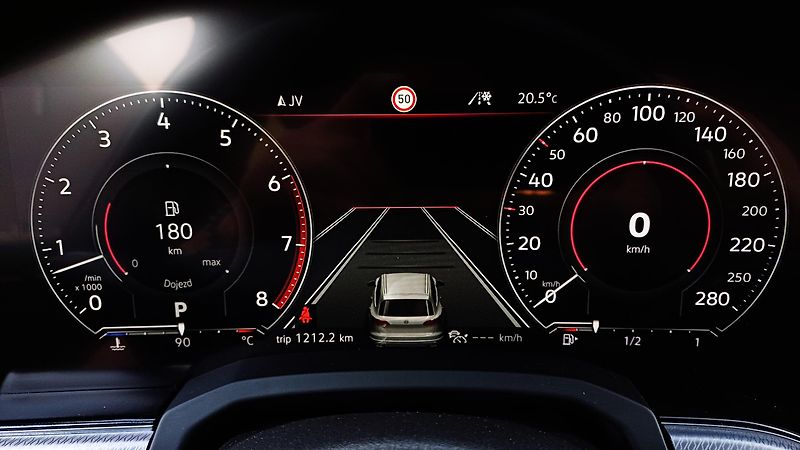 Volkswagen Touareg TSI 250kW R-LINE - fotka 14 z 33